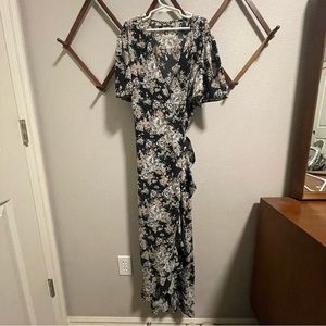 Misguided Warp Floral Dresses